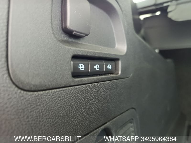 Ford S-Max 2.0 EcoBlue 150CV Start&Stop Aut. Titanium Business*4*4* a Verona - Bercar srl Dettaglio auto usata Ford S-Max 2.0 EcoBlue 150CV Start&Stop Aut. Titanium Business*4*4* a Verona presso Bercar srl