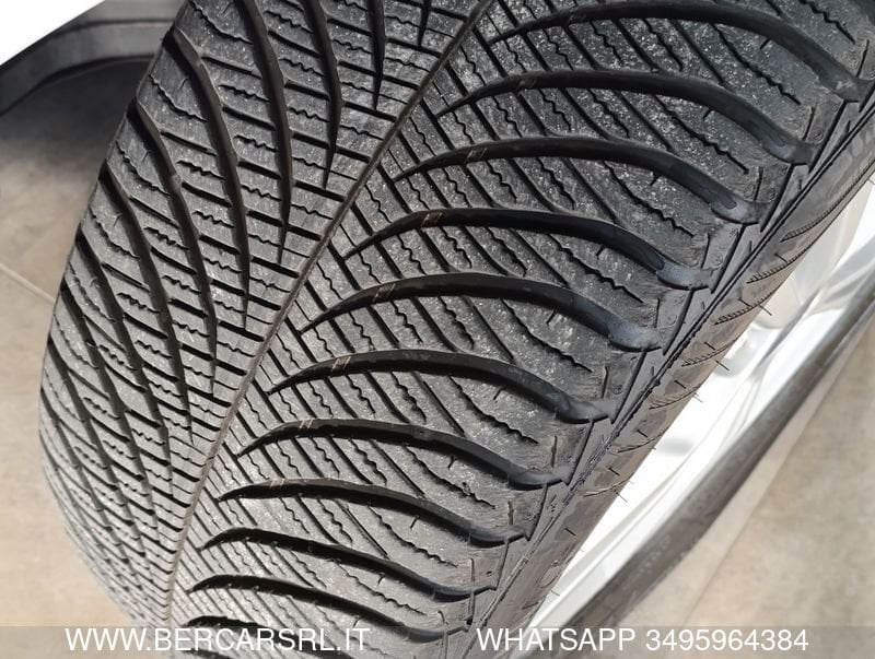 Ford S-Max 2.0 EcoBlue 150CV Start&Stop Aut. Titanium Business*4*4* a Verona - Bercar srl Dettaglio auto usata Ford S-Max 2.0 EcoBlue 150CV Start&Stop Aut. Titanium Business*4*4* a Verona presso Bercar srl