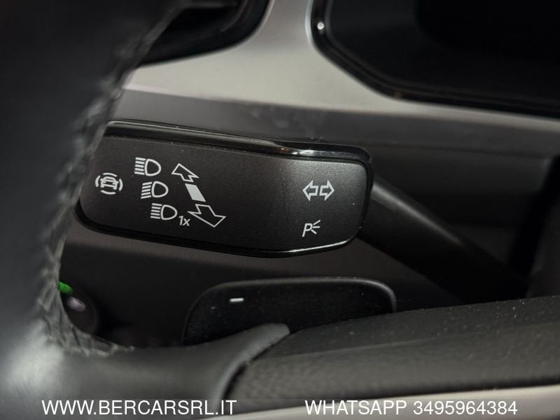 Volkswagen T-Roc 2.0 TDI SCR Life DSG a Verona - Bercar srl Dettaglio auto usata Volkswagen T-Roc 2.0 TDI SCR Life DSG a Verona presso Bercar srl