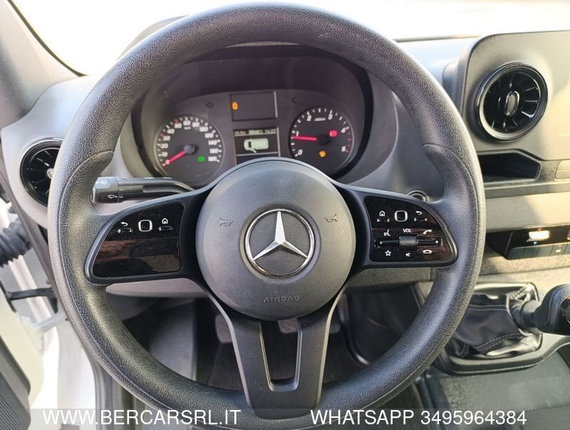 Mercedes-Benz Sprinter 415 CDI T43/35 p.l. rg*GEMELLATO*CENTINATO CON PEDANA POSTERIORE* a Verona - Bercar srl Dettaglio auto usata Mercedes-Benz Sprinter 415 CDI T43/35 p.l. rg*GEMELLATO*CENTINATO CON PEDANA POSTERIORE* a Verona presso Bercar srl