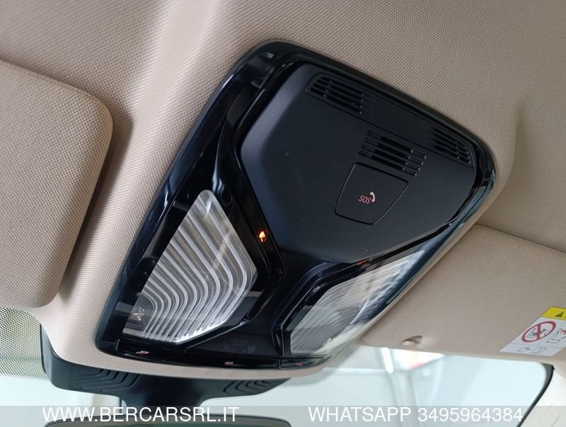 BMW 520 520d aut Business MH48V Touring a Verona - Bercar srl Dettaglio auto usata BMW 520 520d aut Business MH48V Touring a Verona presso Bercar srl