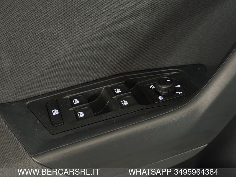 Volkswagen T-Roc 2.0 TDI SCR Life DSG a Verona - Bercar srl Dettaglio auto usata Volkswagen T-Roc 2.0 TDI SCR Life DSG a Verona presso Bercar srl